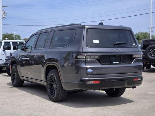 Metallic 2026 Jeep Grand Wagoneer Limited Reserve