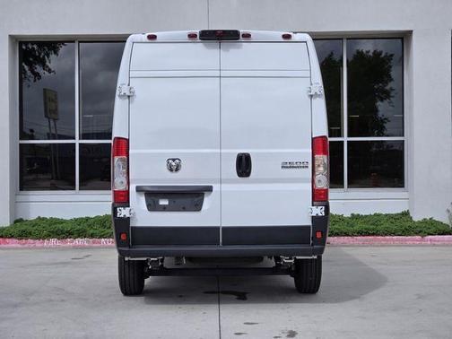 Bright White Clearcoat 2025 RAM ProMaster 2500 High Roof