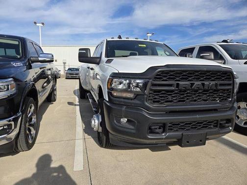 2023 RAM 3500 Tradesman