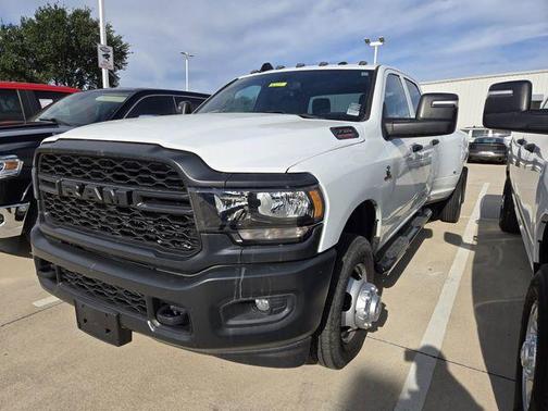 2023 RAM 3500 Tradesman