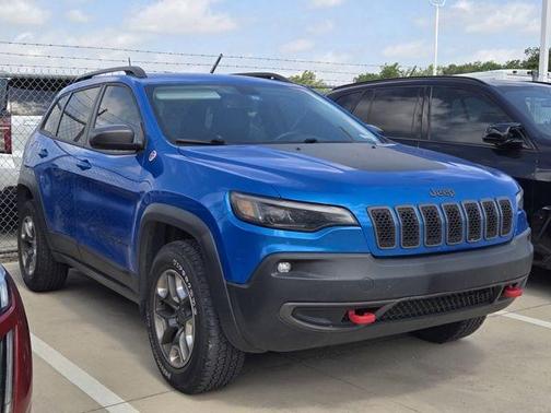 Hydro Blue Pearlcoat 2019 Jeep Cherokee Trailhawk
