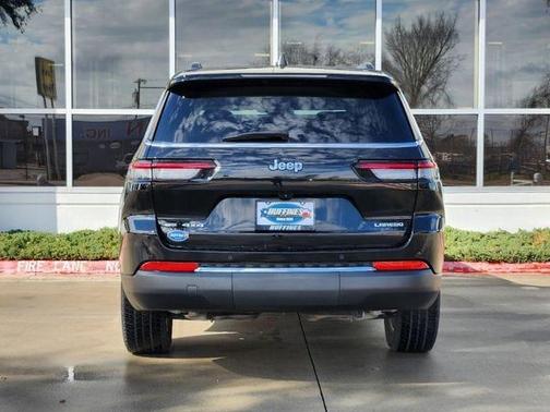 2021 Jeep Grand Cherokee L Laredo