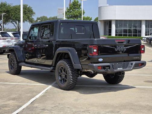 2025 Jeep Gladiator Sport