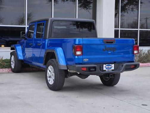 2023 Jeep Gladiator Sport