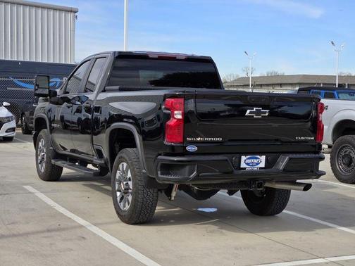 2025 Chevrolet Silverado 2500 Custom