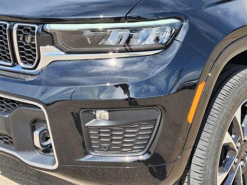 2025 Jeep Grand Cherokee Overland