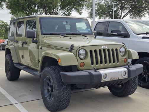 2013 Jeep Wrangler Unlimited Sahara