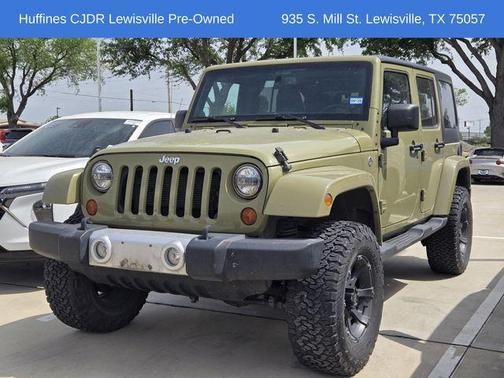 2013 Jeep Wrangler Unlimited Sahara