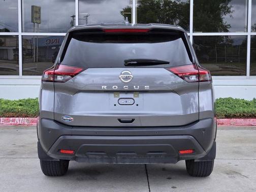 2021 Nissan Rogue S