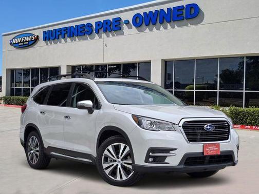 Crystal White Pearl 2022 Subaru Ascent Touring 7-Passenger