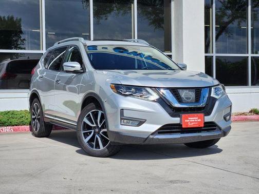 2017 Nissan Rogue SL