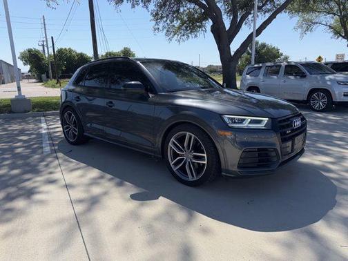 Daytona Gray Pearl Effect 2020 Audi SQ5 3.0T Premium