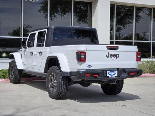Bright White Clearcoat 2020 Jeep Gladiator Rubicon