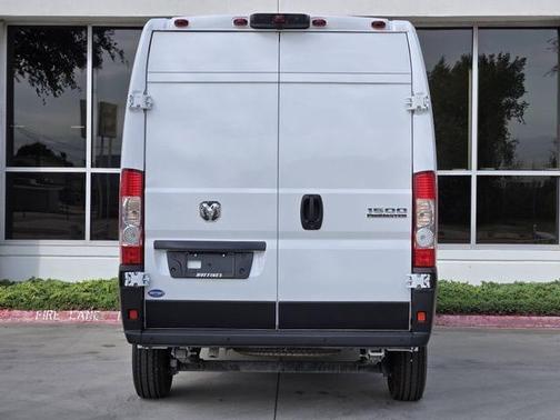 2025 RAM ProMaster 1500 Base
