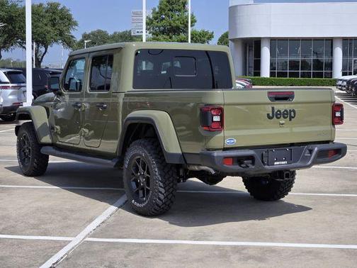 2025 Jeep Gladiator Sport