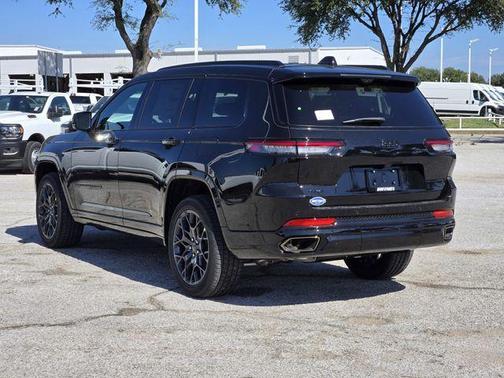 2025 Jeep Grand Cherokee L Summit