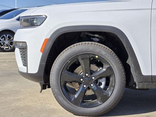 Bright White Clearcoat 2026 Jeep Grand Cherokee L Limited