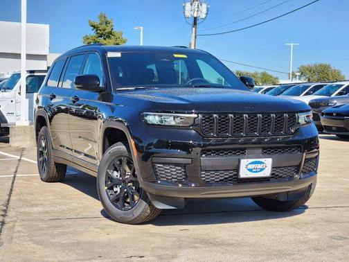 2025 Jeep Grand Cherokee L Laredo