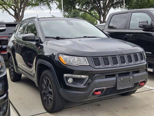 Diamond Black 2018 Jeep Compass Trailhawk