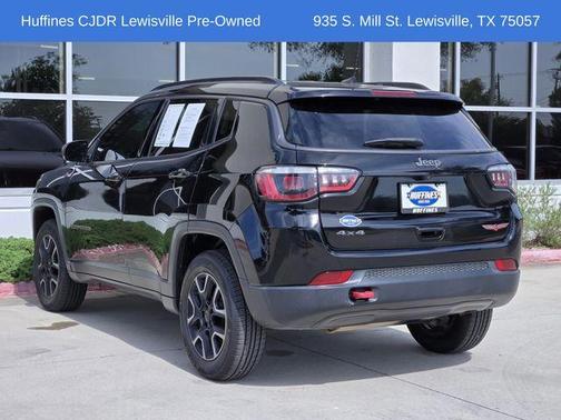 Diamond Black 2018 Jeep Compass Trailhawk
