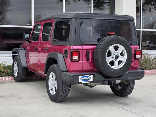 2022 Jeep Wrangler Unlimited Sport