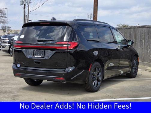 2026 Chrysler Pacifica Limited