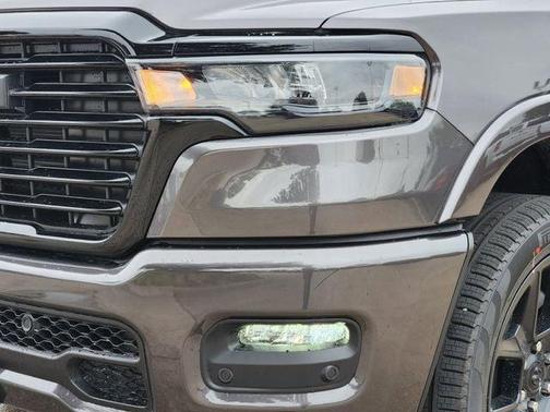 Granite Crystal Clearcoat Metallic 2026 RAM 1500 Laramie