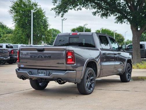 Granite Crystal Clearcoat Metallic 2026 RAM 1500 Laramie