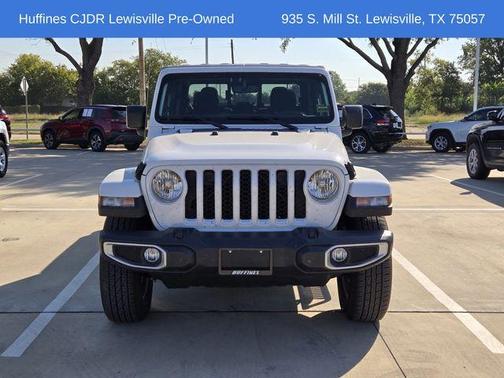 2023 Jeep Gladiator Overland