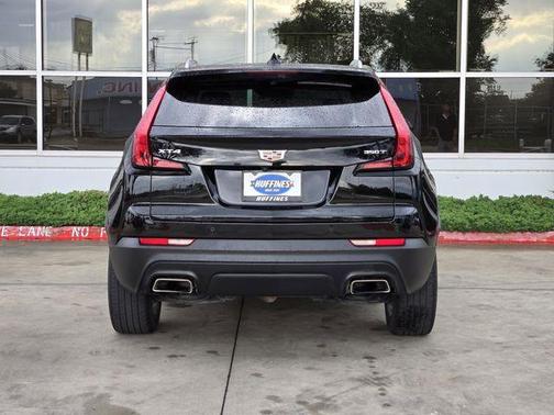 2023 Cadillac XT4 Luxury