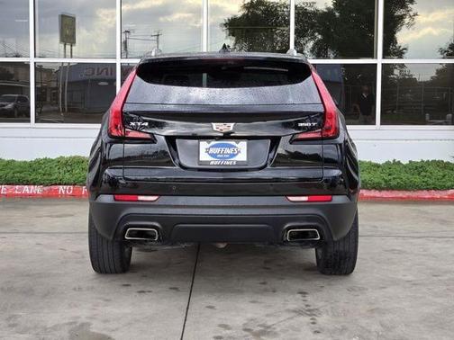 2023 Cadillac XT4 Luxury