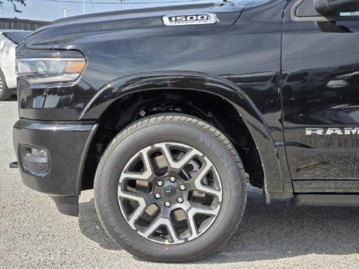 Diamond Black 2027 RAM 1500 Laramie
