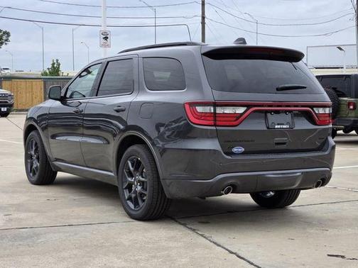 Vapor Gray 2026 Dodge Durango GT Plus HEMI V8