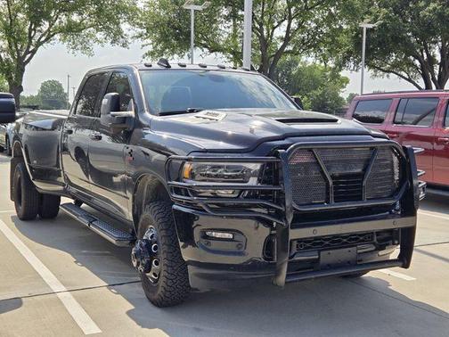 Diamond Black 2024 RAM 3500 Laramie