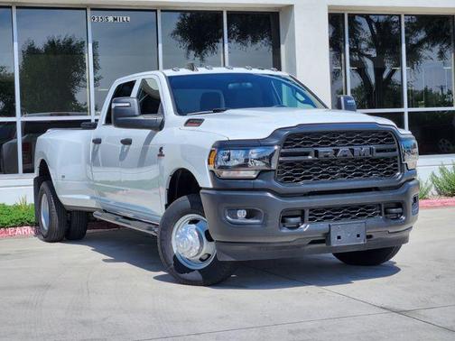 2023 RAM 3500 Tradesman