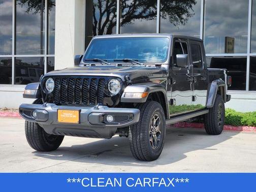2022 Jeep Gladiator Sport