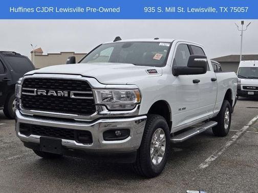 Bright White Clearcoat 2024 RAM 2500 Big Horn