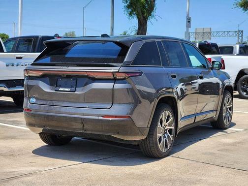 2025 Jeep Wagoneer S Limited