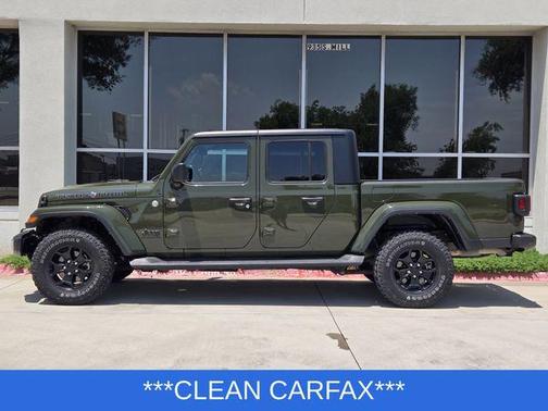 2022 Jeep Gladiator Sport