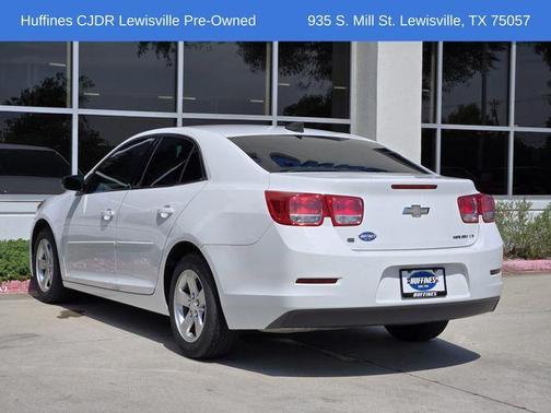 Summit White 2015 Chevrolet Malibu 1LS