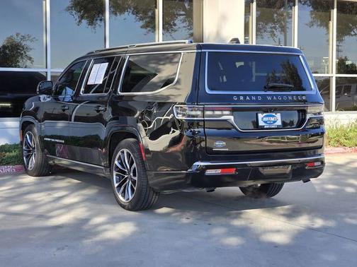 2023 Jeep Grand Wagoneer L Base