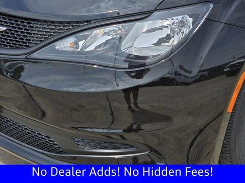 2026 Chrysler Voyager LX