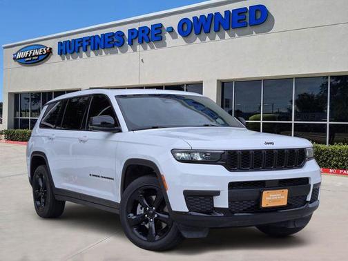 Bright White Clearcoat 2023 Jeep Grand Cherokee L Laredo