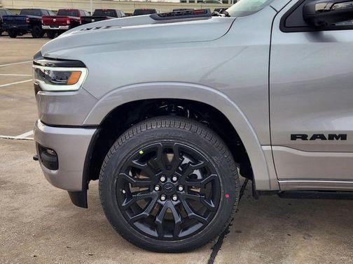 2025 RAM 1500 Limited