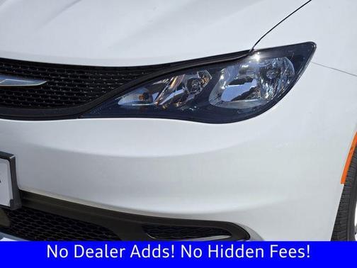 Bright White Clearcoat 2026 Chrysler Voyager LX