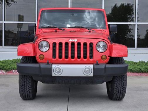 2013 Jeep Wrangler Sahara