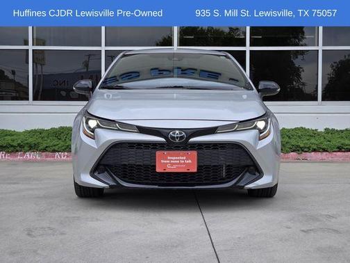 Classic Silver Metallic 2021 Toyota Corolla Hatchback SE