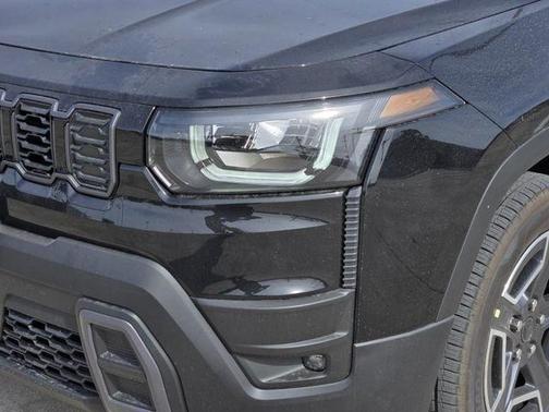 Diamond Black 2026 Jeep Cherokee LAREDO/LIMITED