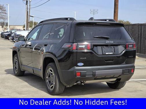 2026 Jeep Cherokee LAREDO/LIMITED