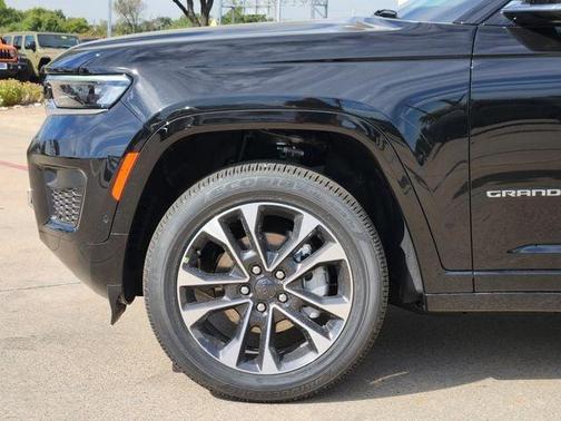 2025 Jeep Grand Cherokee Overland